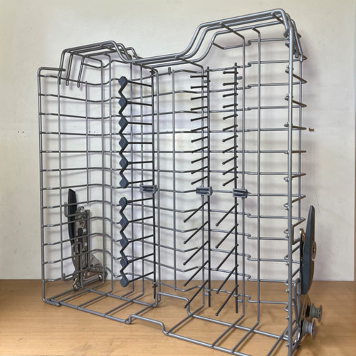 سبد ظرفشویی بوش